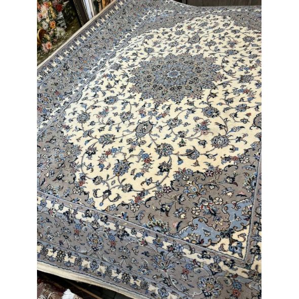 فرش   9 متری کاشان در حد نو دستباف  کد dafezan123124